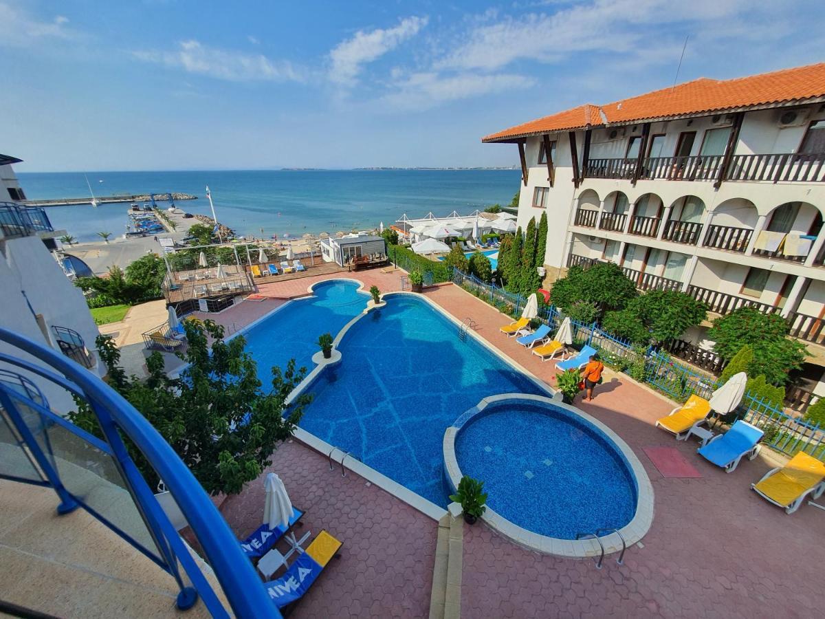 Sveti Vlas Marina Beach Apartment - Vega Village Esterno foto