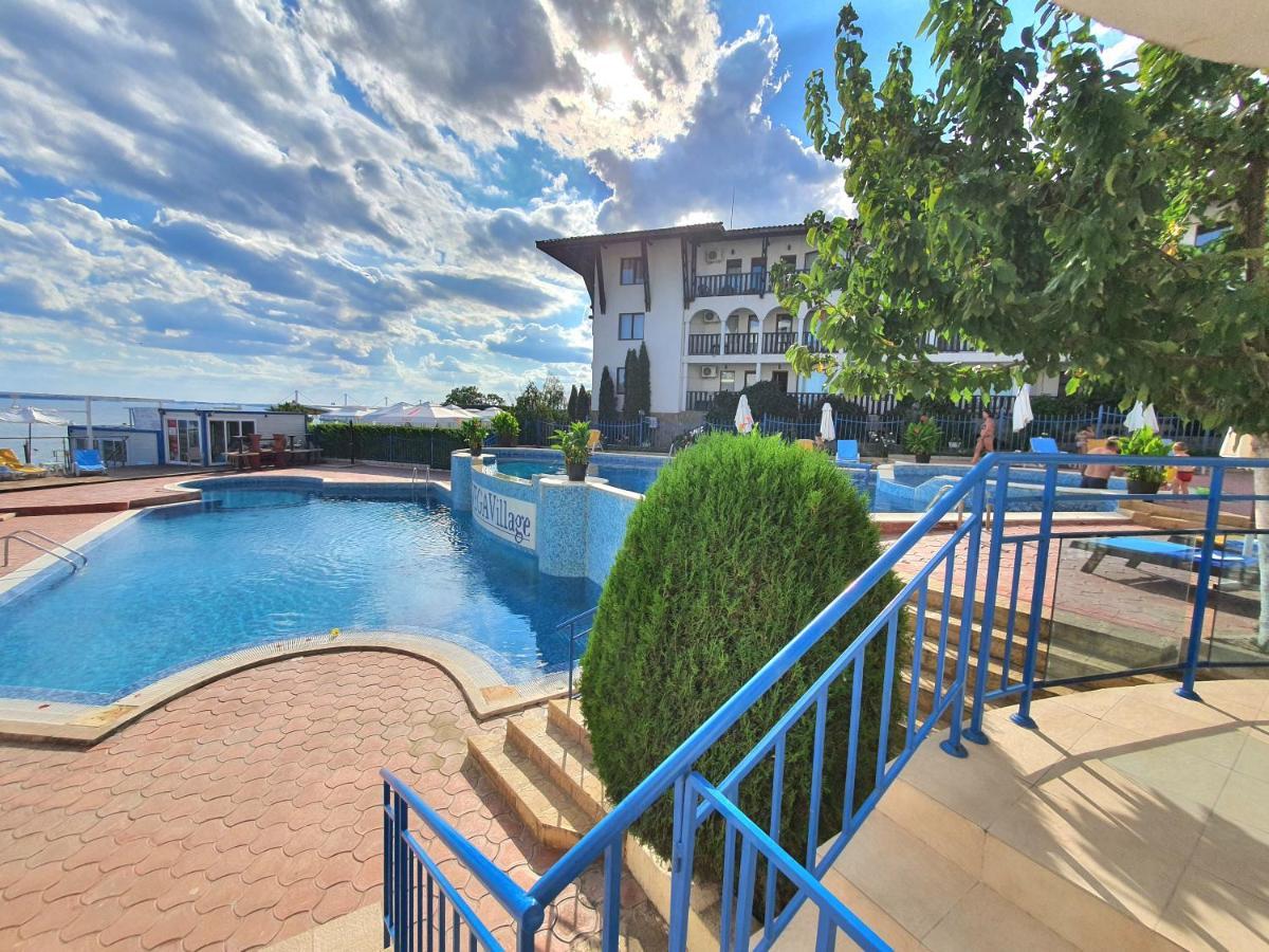 Sveti Vlas Marina Beach Apartment - Vega Village Esterno foto