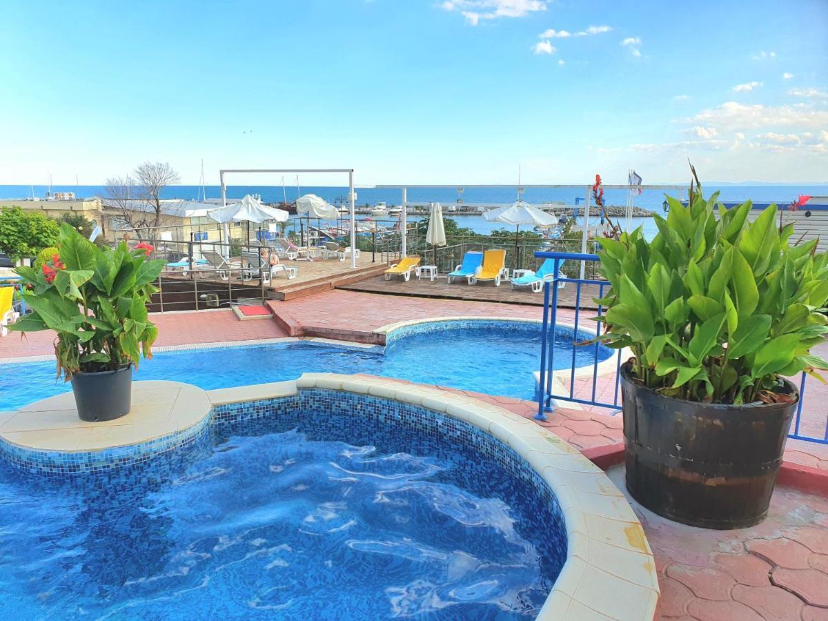 Sveti Vlas Marina Beach Apartment - Vega Village Esterno foto